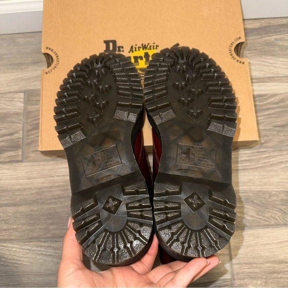 DR. MARTENS New Jadon Abruzzo Faux Fur Lined Lug Sole Combat Boot Size 8 NWT - Picture 6 of 7